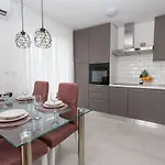 Papillon Apartamento