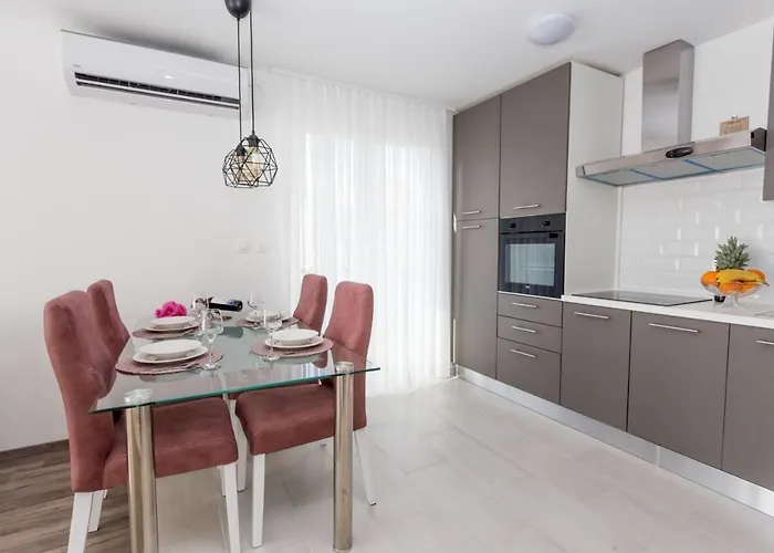 Apartment Papillon Split